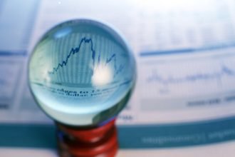 Artificial intelligence and human brain concept for investor decision-making
